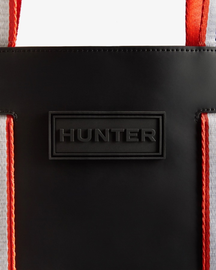 Bolso Tote East-west De Cuero Engomado Hunter Negro