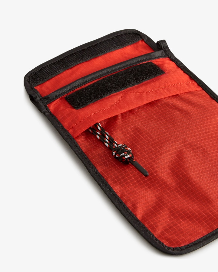 Estuche Para Teléfono Empacable Hunter Rojo Hunter