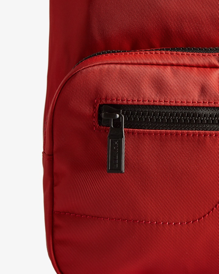 Mochila Hunter Mini Nylon Pioneer Top Clip Rojo Militar